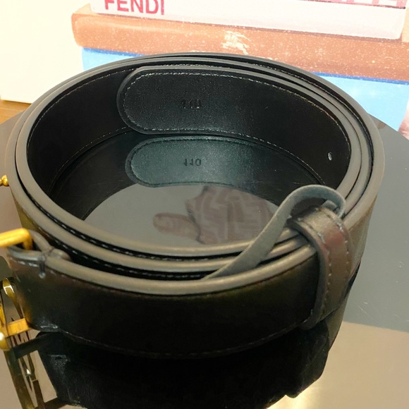 🔥🔥LOW START Gucci Belt Black Leather- Good condition - Picture 6 of 9